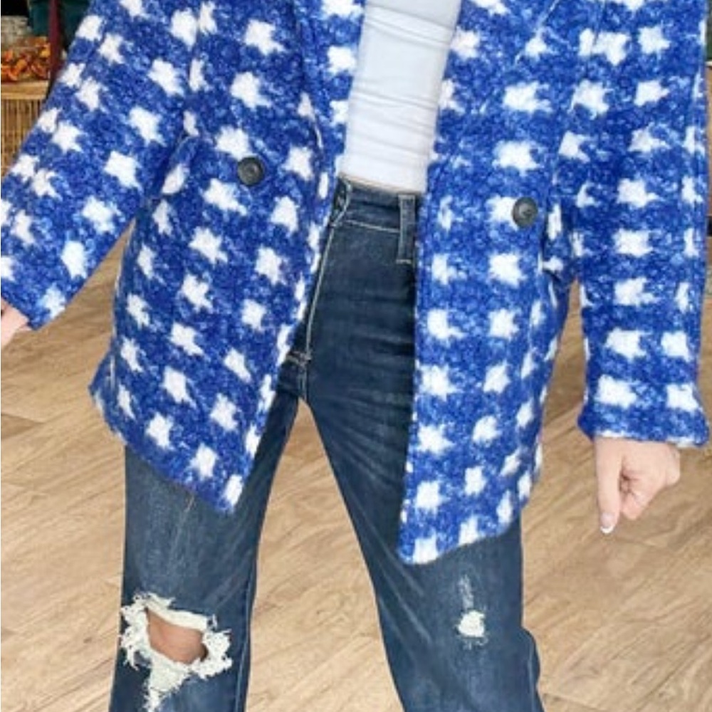 Active USA Blue and White Checkered Jacket